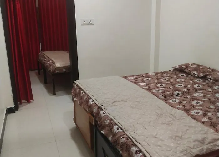 Maa Yatri Niwas Home Stay Ujjain